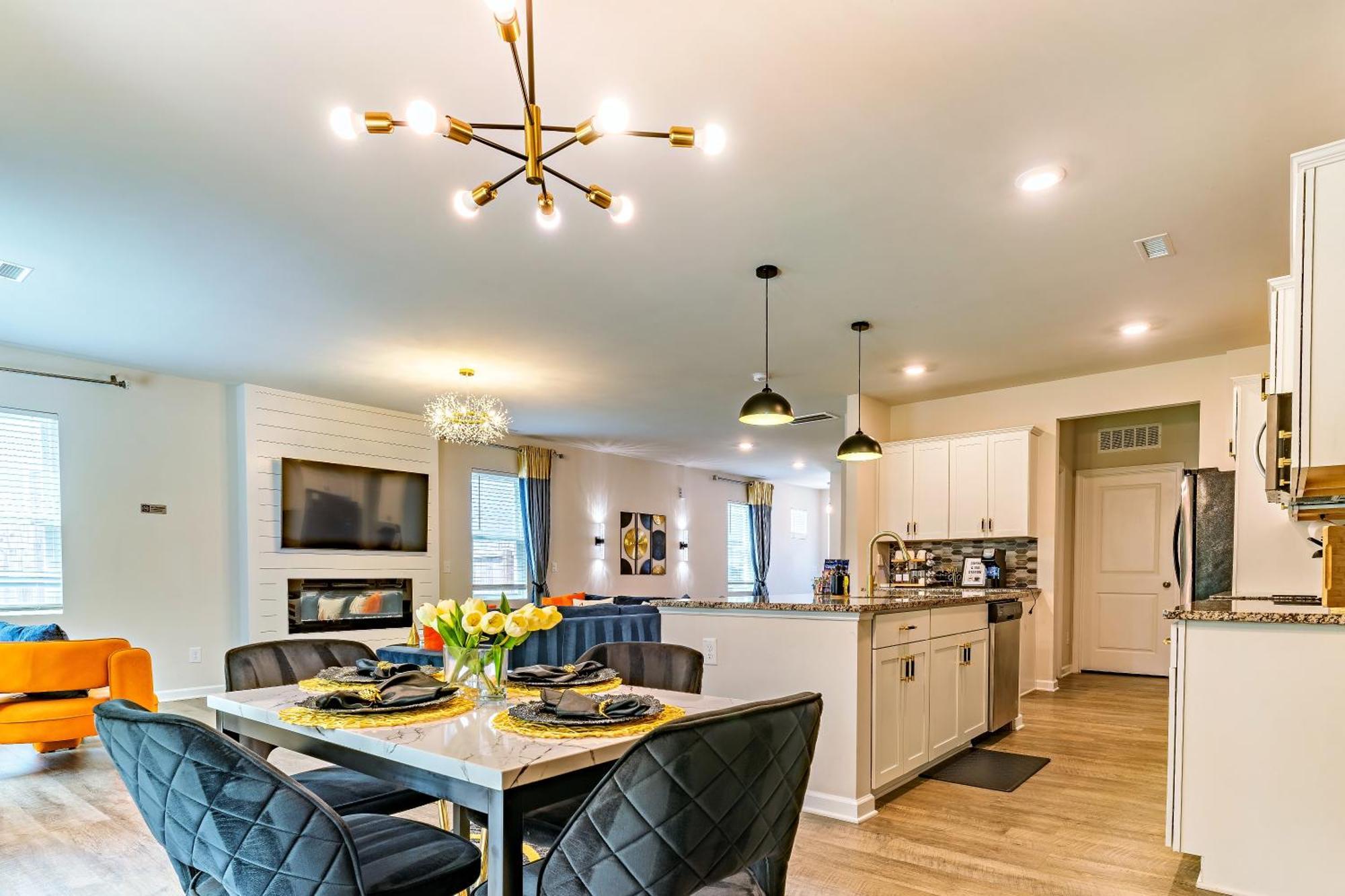 Villa Raleigh Luxe Family Retreat- 15 Min To Downtown, Kids Gear, Fast Wifi For Wfh, Ev & Pet Friendly Exterior foto