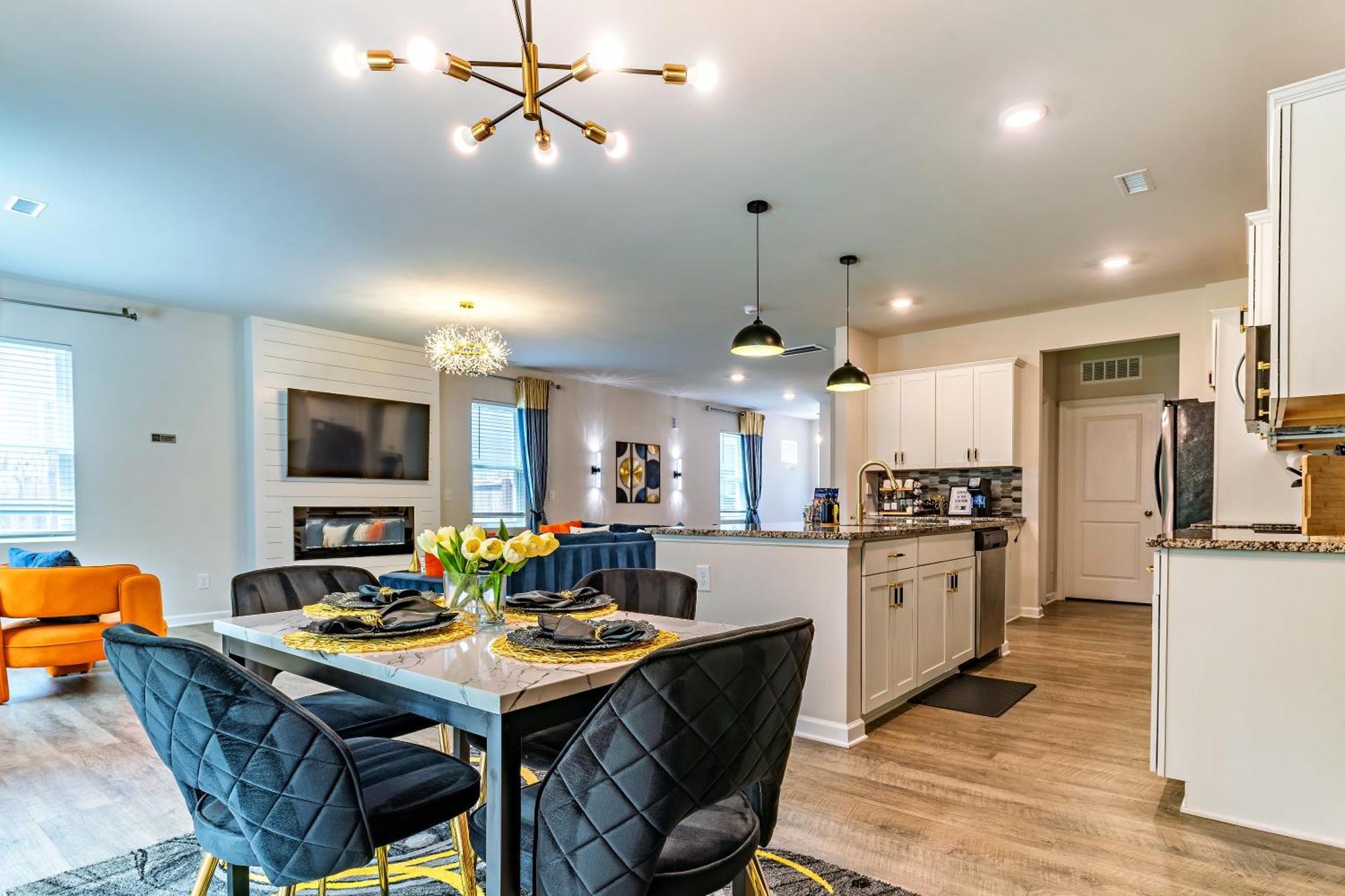 Villa Raleigh Luxe Family Retreat- 15 Min To Downtown, Kids Gear, Fast Wifi For Wfh, Ev & Pet Friendly Exterior foto